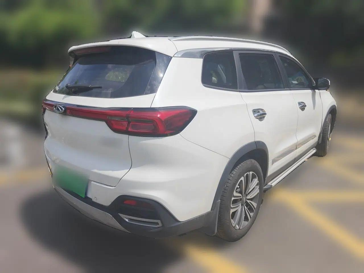 Chery Tiggo 8 2018 1.5 TCI Manual Luxury 7-Seater — миниатюра 6