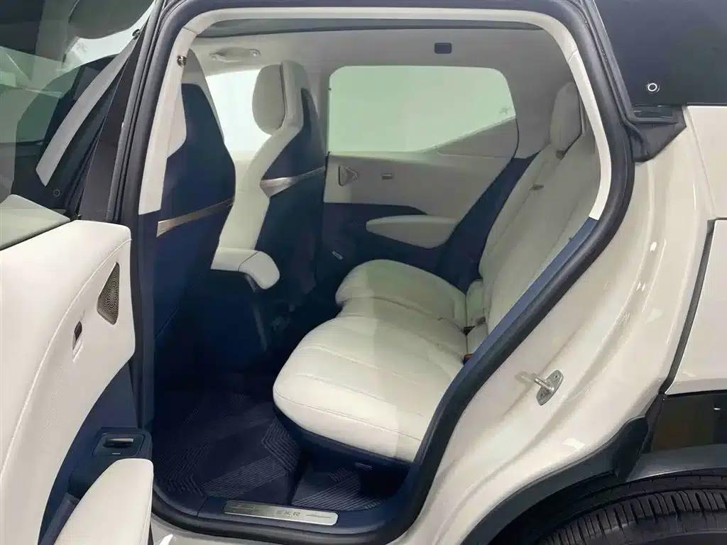 Extreme Krypton X 2025 Four-Seat Rear-Wheel Drive Cube Edition — миниатюра 14