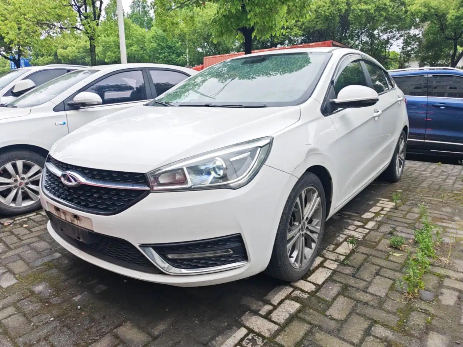 Chery Arrizo 5 2017 1.5L Manual Luxury Edition — миниатюра 1