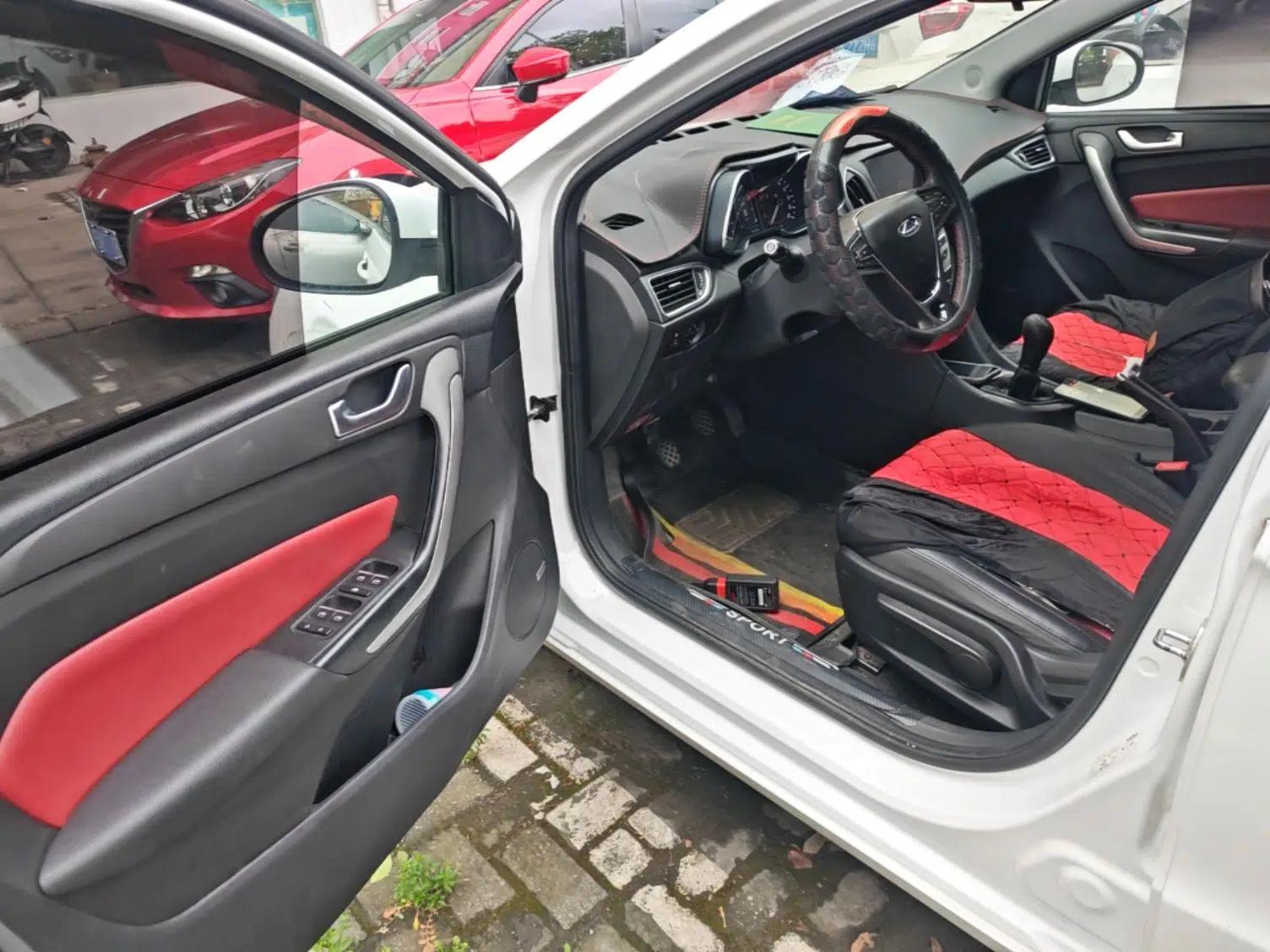 Chery Arrizo 5 2017 1.5L Manual Luxury Edition — миниатюра 18
