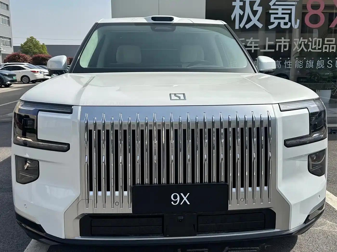 Extreme Krypton 9X 2025 Hyper Edition 70kWh — миниатюра 2
