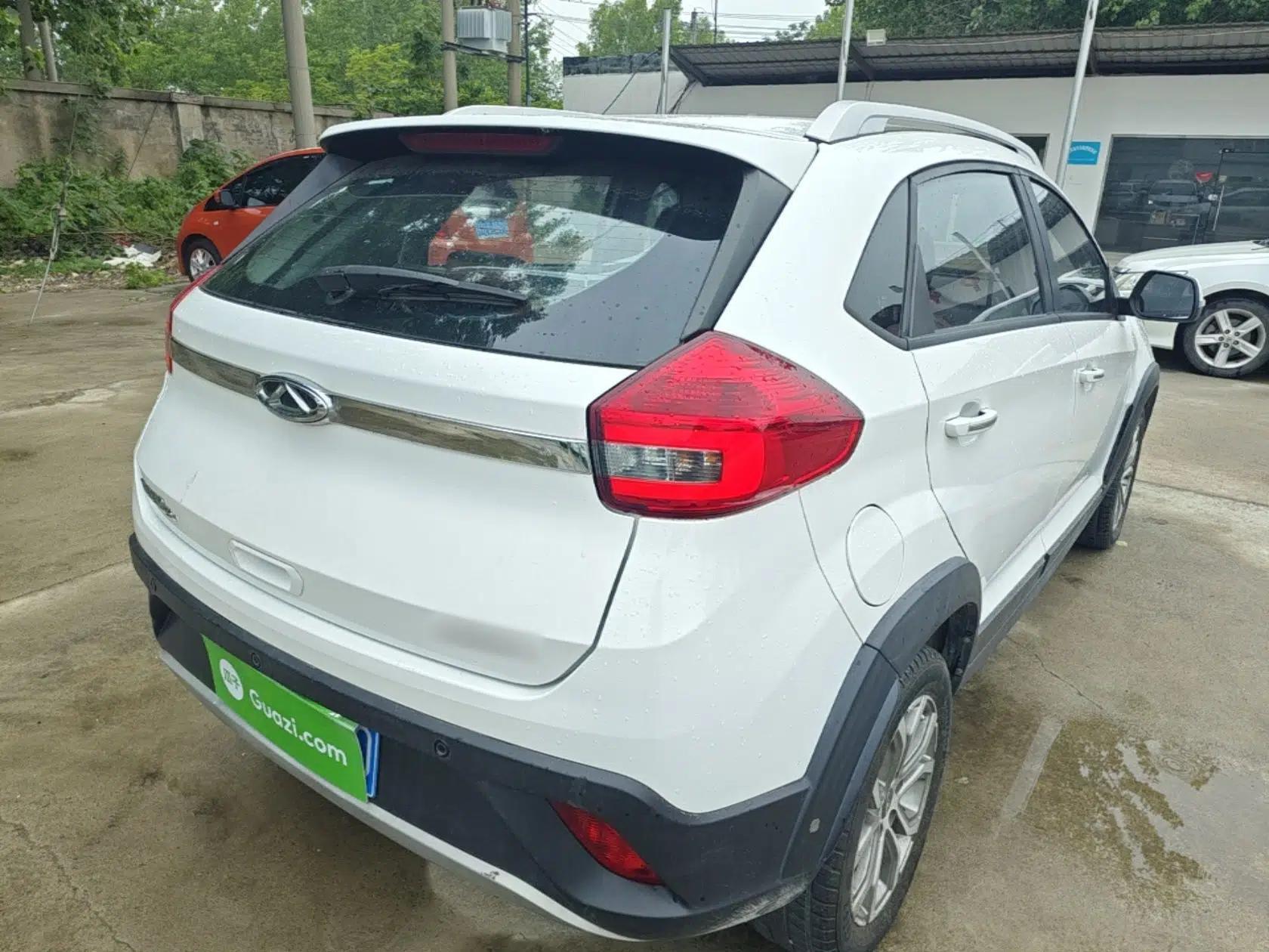 Chery Tiggo 3X 2017 1.5L Automatic Fashion Edition — миниатюра 6