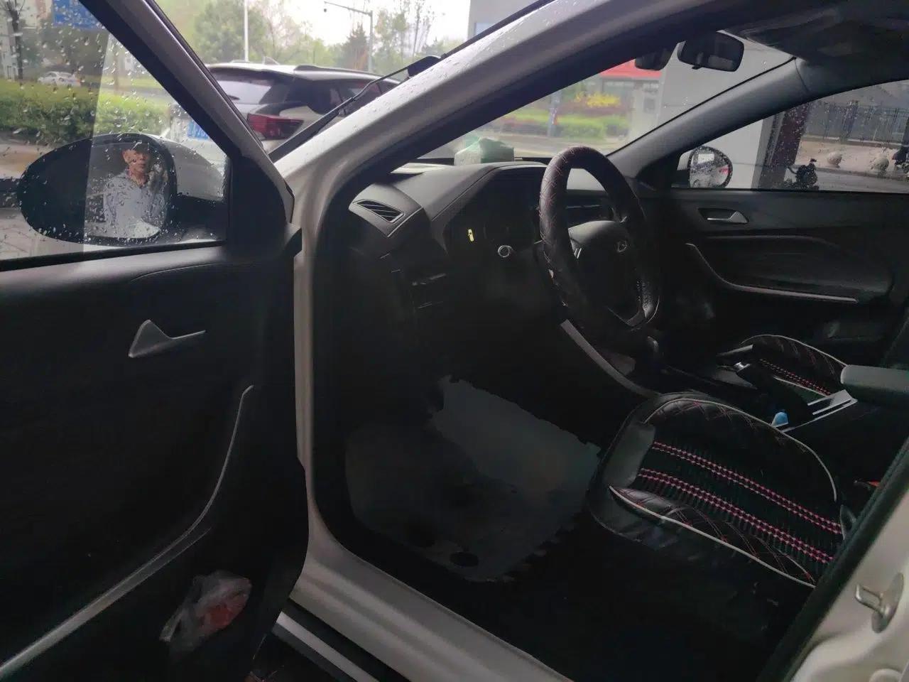 Chery Tiggo 3X 2021 PLUS 1.5L CVT "Painkai Red Date" Edition II — миниатюра 13