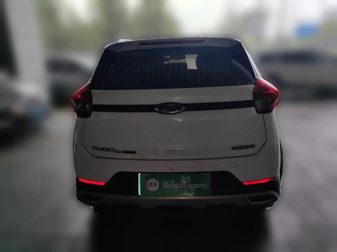 Chery Tiggo 3X 2021 PLUS 1.5L CVT "Painkai Red Date" Edition II — миниатюра 3
