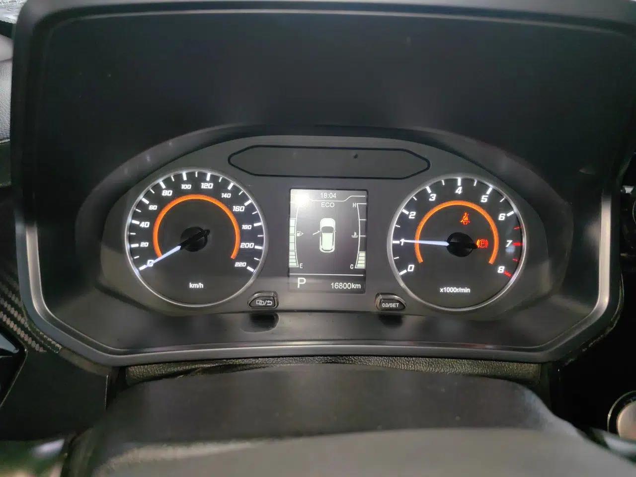 Chery Tiggo 3X 2021 PLUS 1.5L CVT "Painkai Red Date" Edition II — миниатюра 8