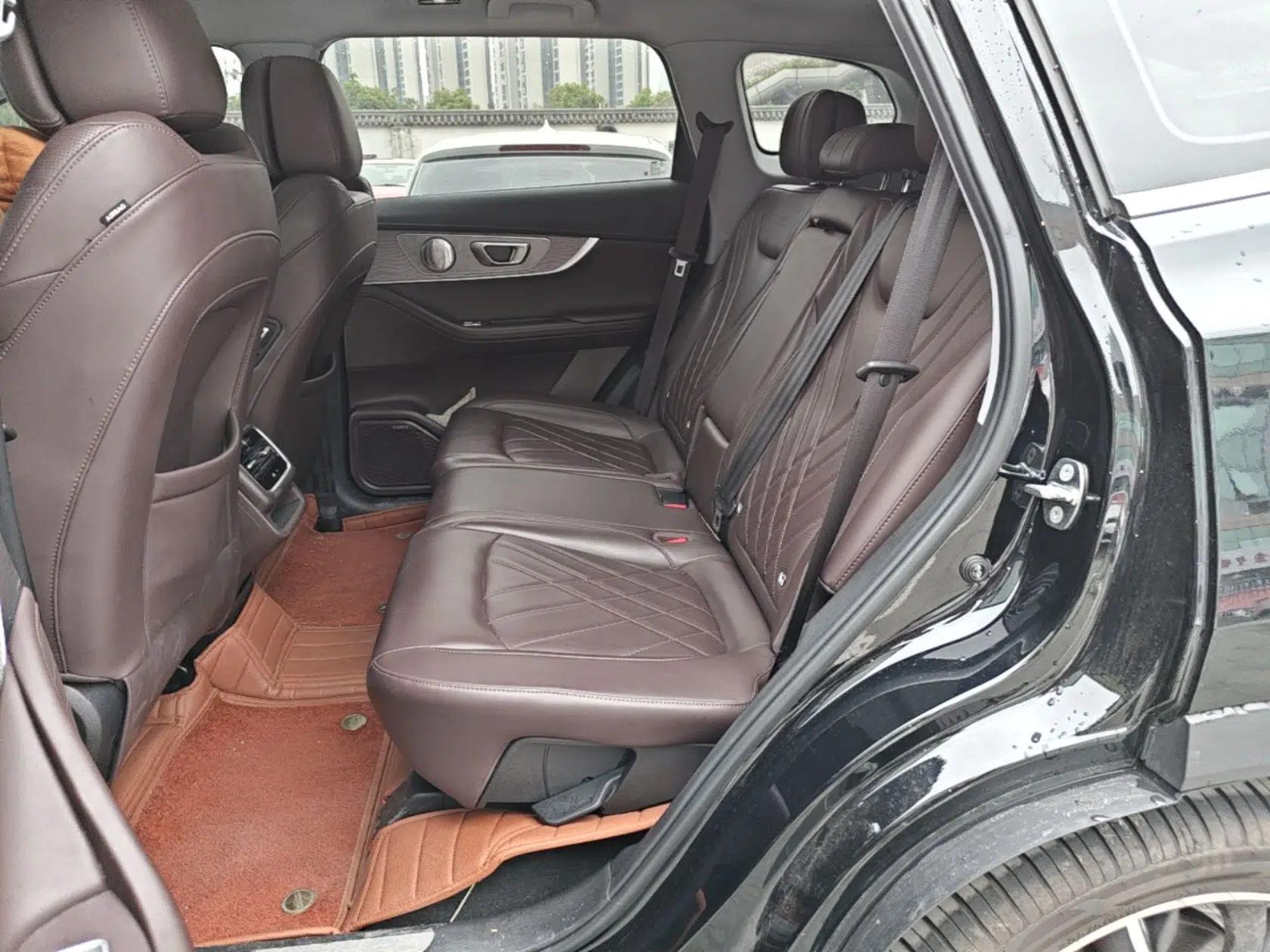 Chery Tiggo 8 PRO 2022 390T Four-Wheel Drive Storm Edition 5 Seats — миниатюра 20