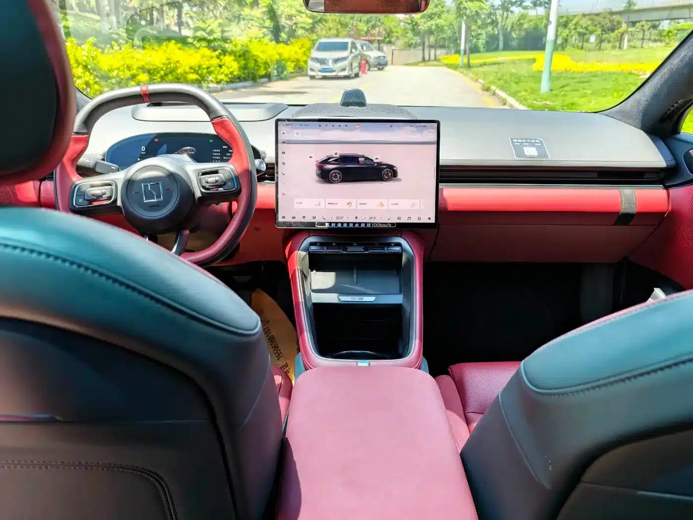 Jike 007GT 2025 Long Range Rear-Wheel Drive Intelligent Driving Edition 100kWh — миниатюра 15