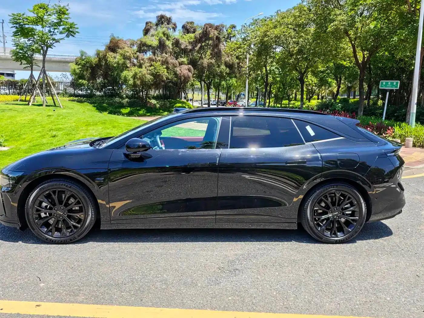 Jike 007GT 2025 Long Range Rear-Wheel Drive Intelligent Driving Edition 100kWh — миниатюра 4
