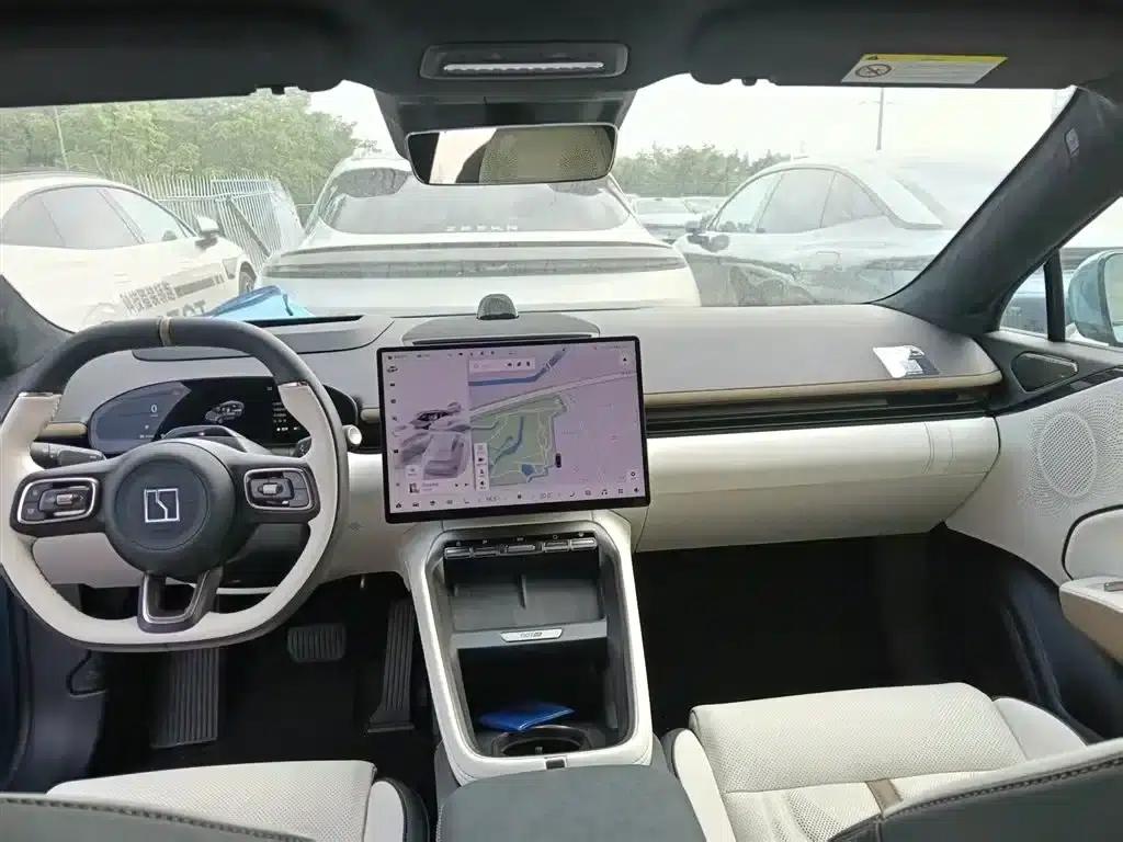 Extreme Krypton 007GT 2025 All-Wheel Drive Intelligent Driving Edition 75kWh — миниатюра 6