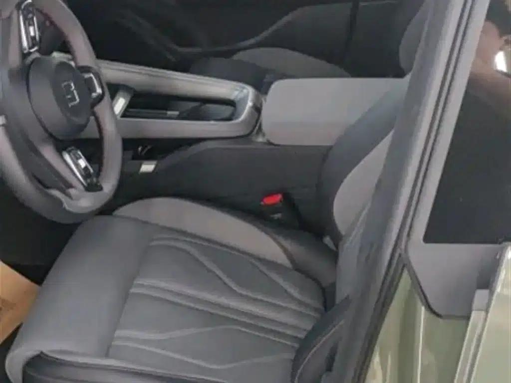 Jike 007GT 2025 Long Range Rear-Wheel Drive Intelligent Driving Edition 100kWh — миниатюра 2