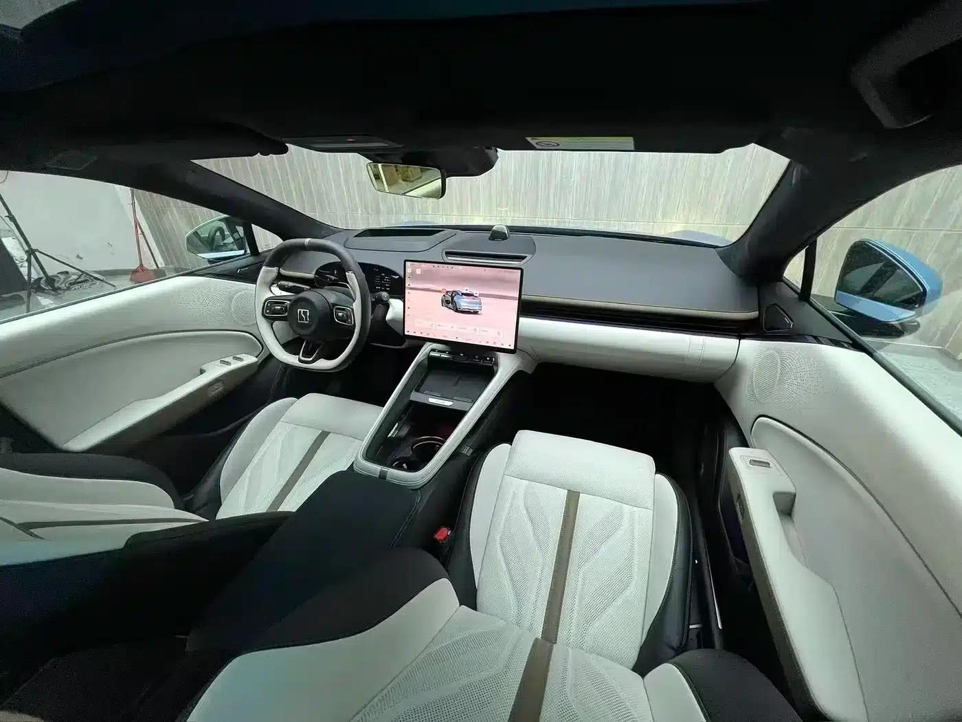 Extreme Krypton 007GT 2025 All-Wheel Drive Intelligent Driving Edition 75kWh — миниатюра 16