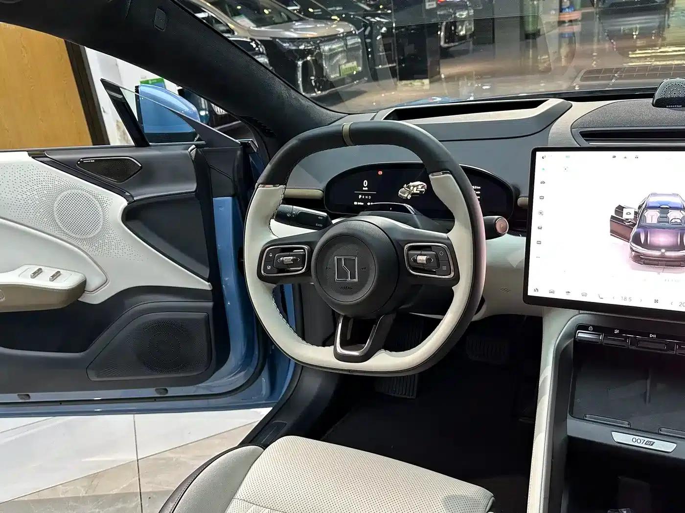 Extreme Krypton 007GT 2025 All-Wheel Drive Intelligent Driving Edition 75kWh — миниатюра 11