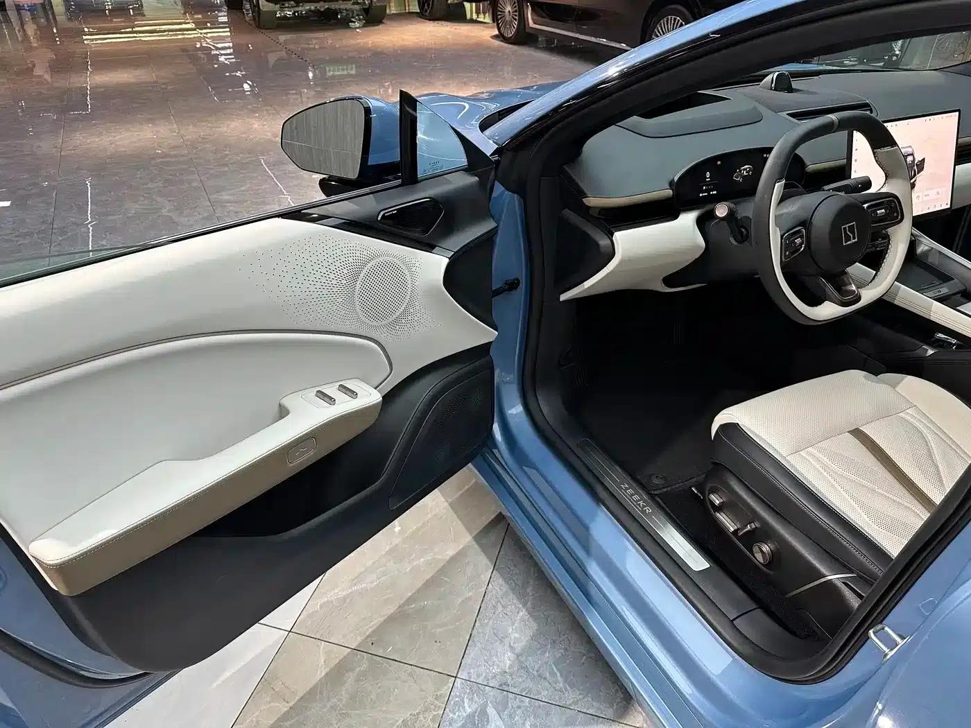 Extreme Krypton 007GT 2025 All-Wheel Drive Intelligent Driving Edition 75kWh — миниатюра 7