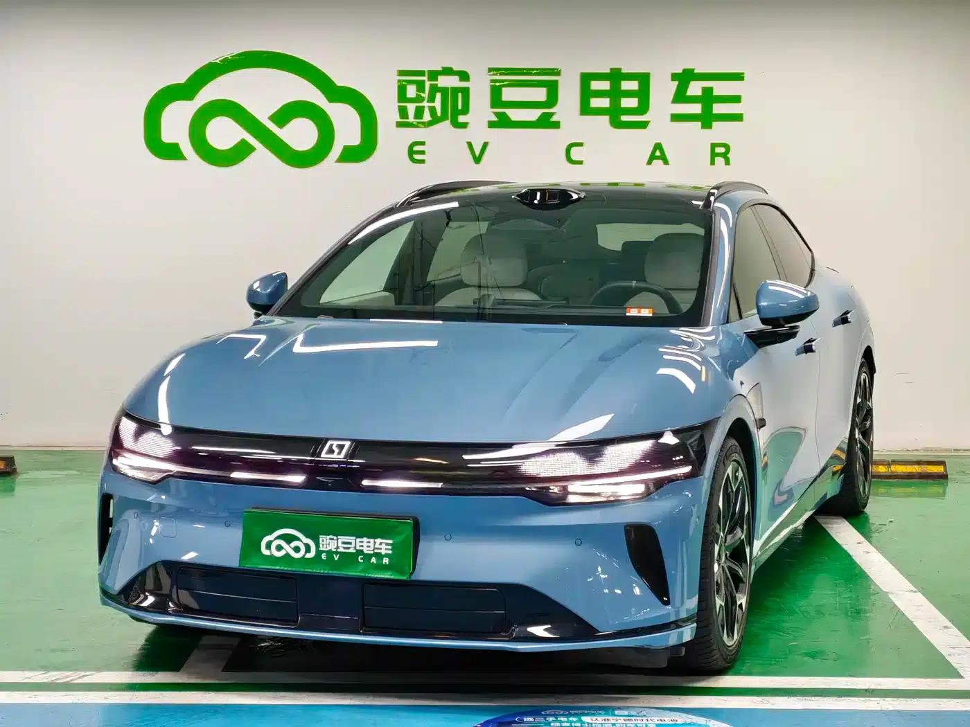 Extreme Krypton 007GT 2025 All-Wheel Drive Intelligent Driving Edition 75kWh — миниатюра 1