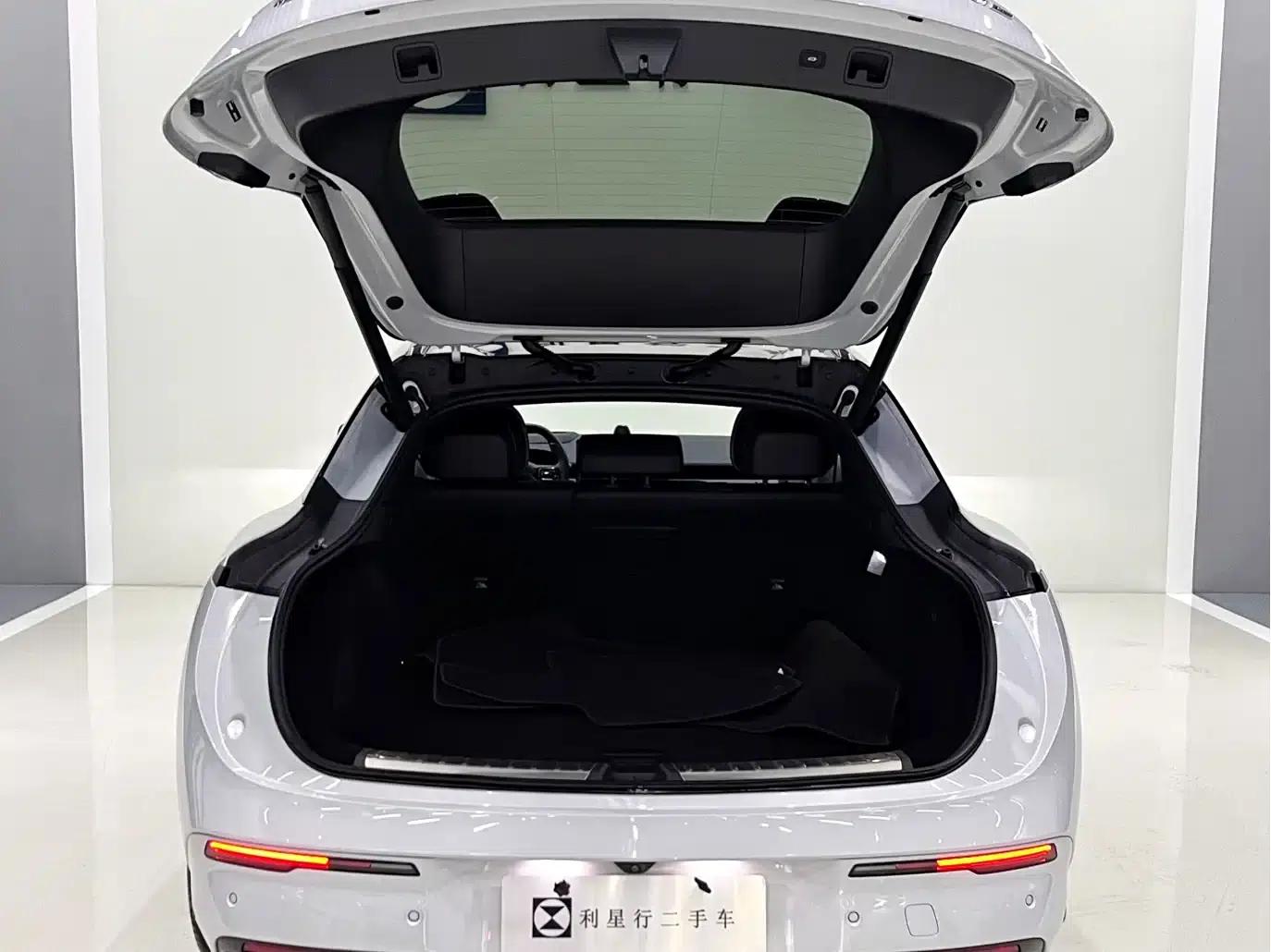 Extreme Krypton 007GT 2025 All-Wheel Drive Intelligent Driving Edition 75kWh — миниатюра 15