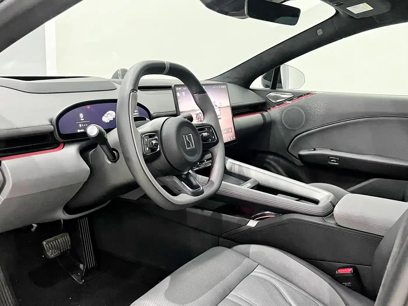 Extreme Krypton 007GT 2025 All-Wheel Drive Intelligent Driving Edition 75kWh — миниатюра 3