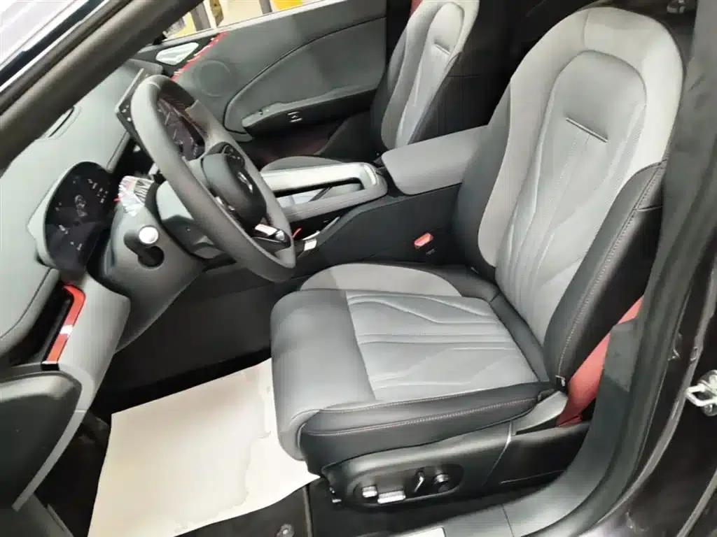 Jike 007GT 2025 Long Range Rear-Wheel Drive Intelligent Driving Edition 100kWh — миниатюра 15