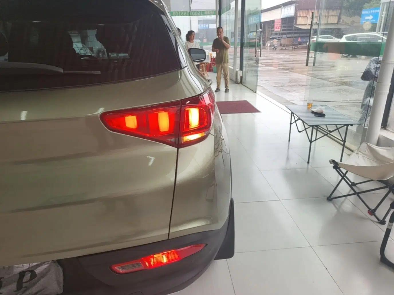 Chery Tiggo 7 2016 2.0L CVT YAOZHEN Edition — миниатюра 7