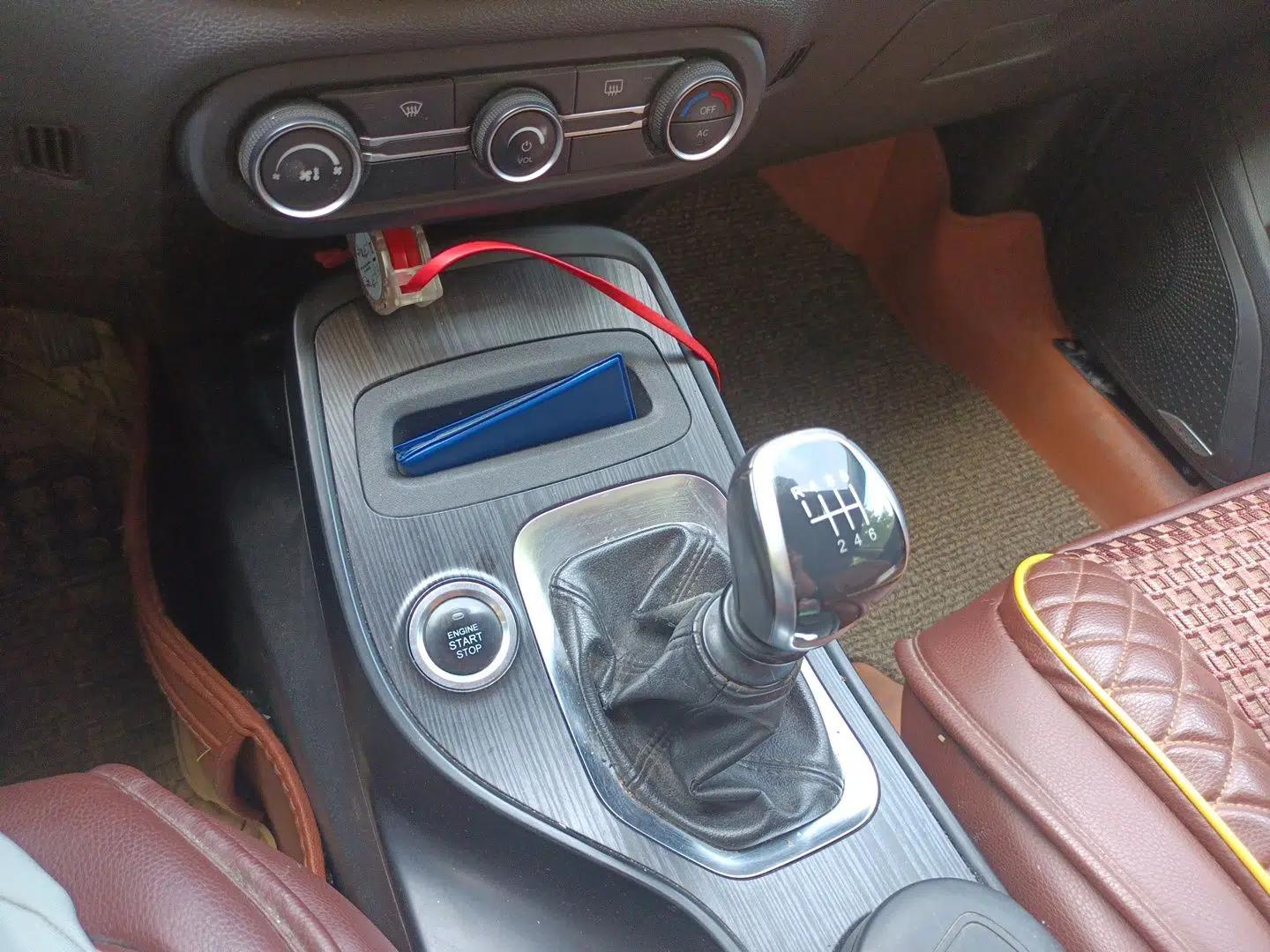 Chery Tiggo 7 2016 1.5T Manual Ignite Edition — миниатюра 15