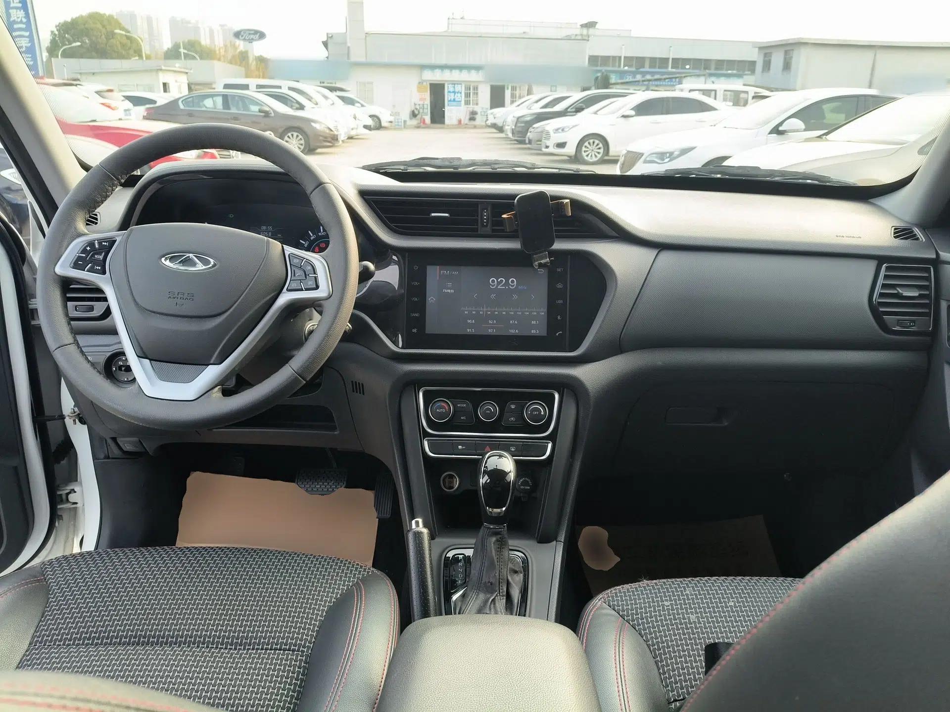 Chery Tiggo 3 2016 1.6L CVT ZhiShang Edition — миниатюра 12