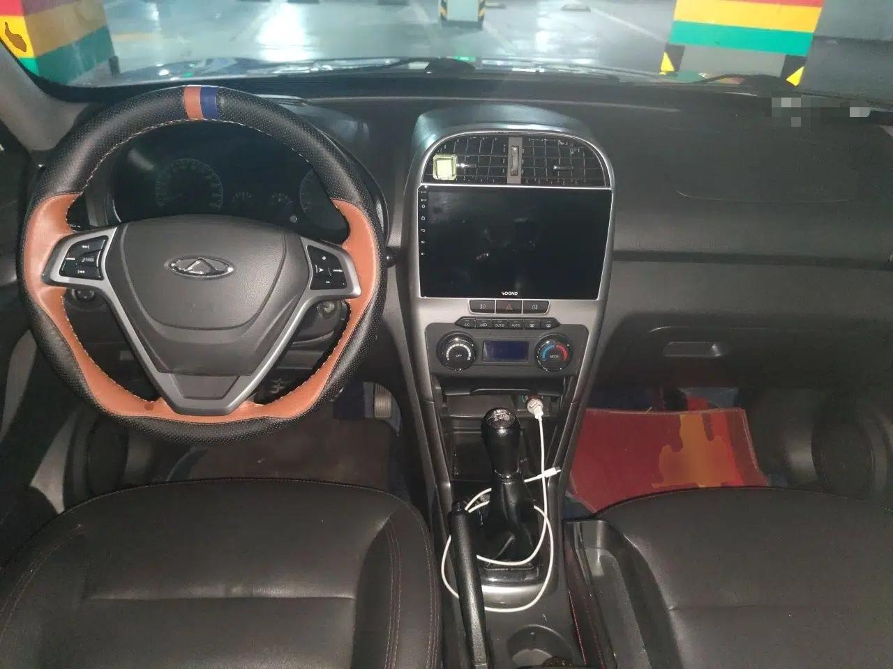 Chery Tiggo 3 2015 1.6L Manual Zhishang Sport Edition — миниатюра 10