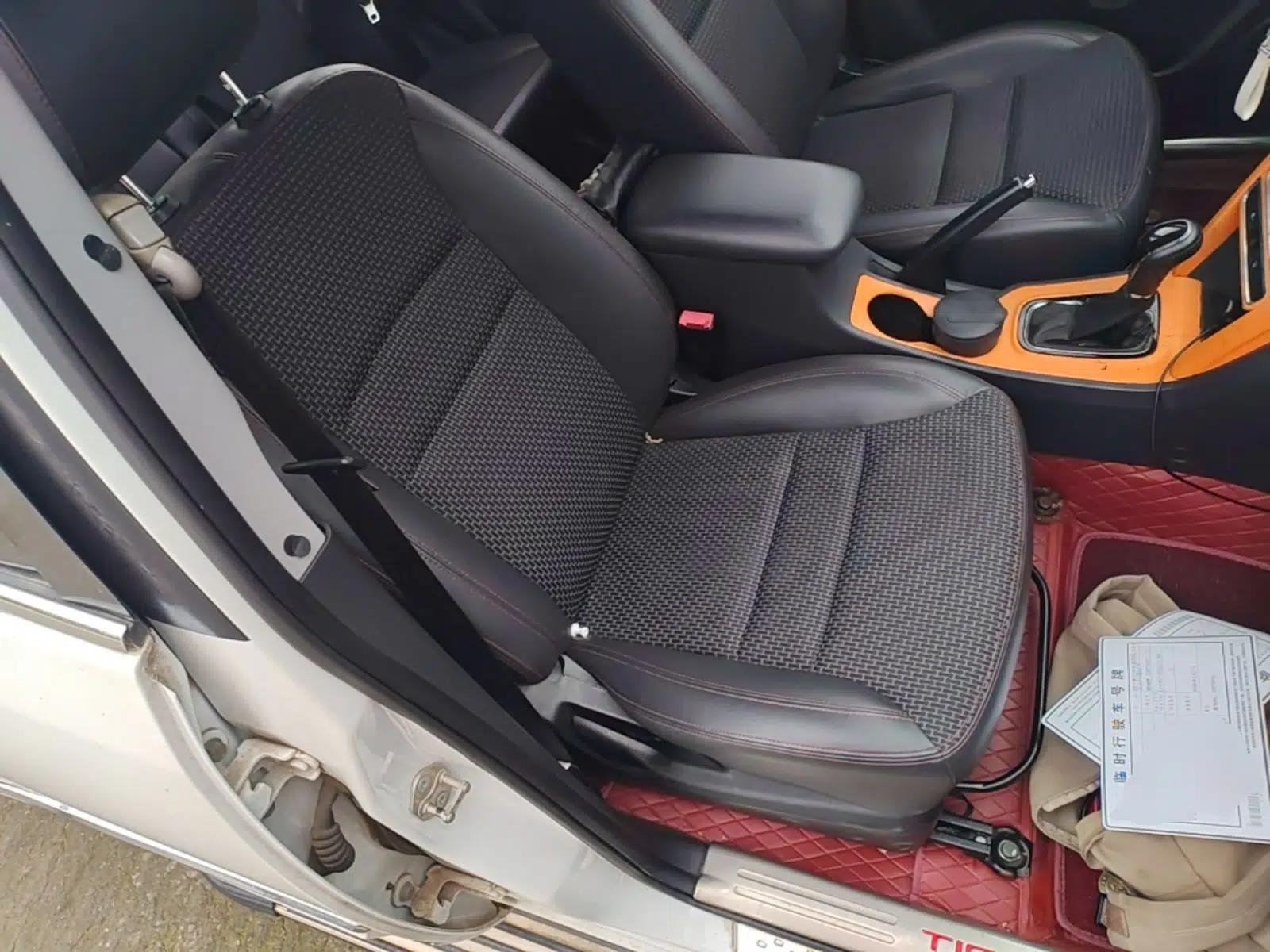 Chery Tiggo 3 2016 1.6L CVT ZhiShang Edition — миниатюра 23