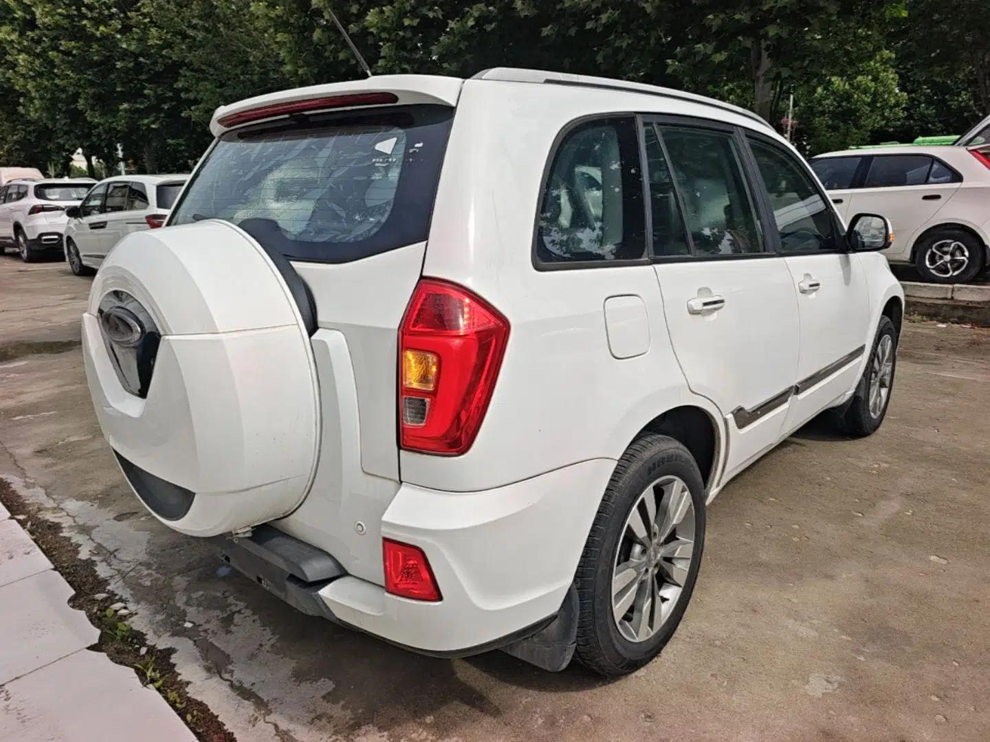 Chery Tiggo 3 2016 1.6L CVT ZhiShang Edition — миниатюра 6