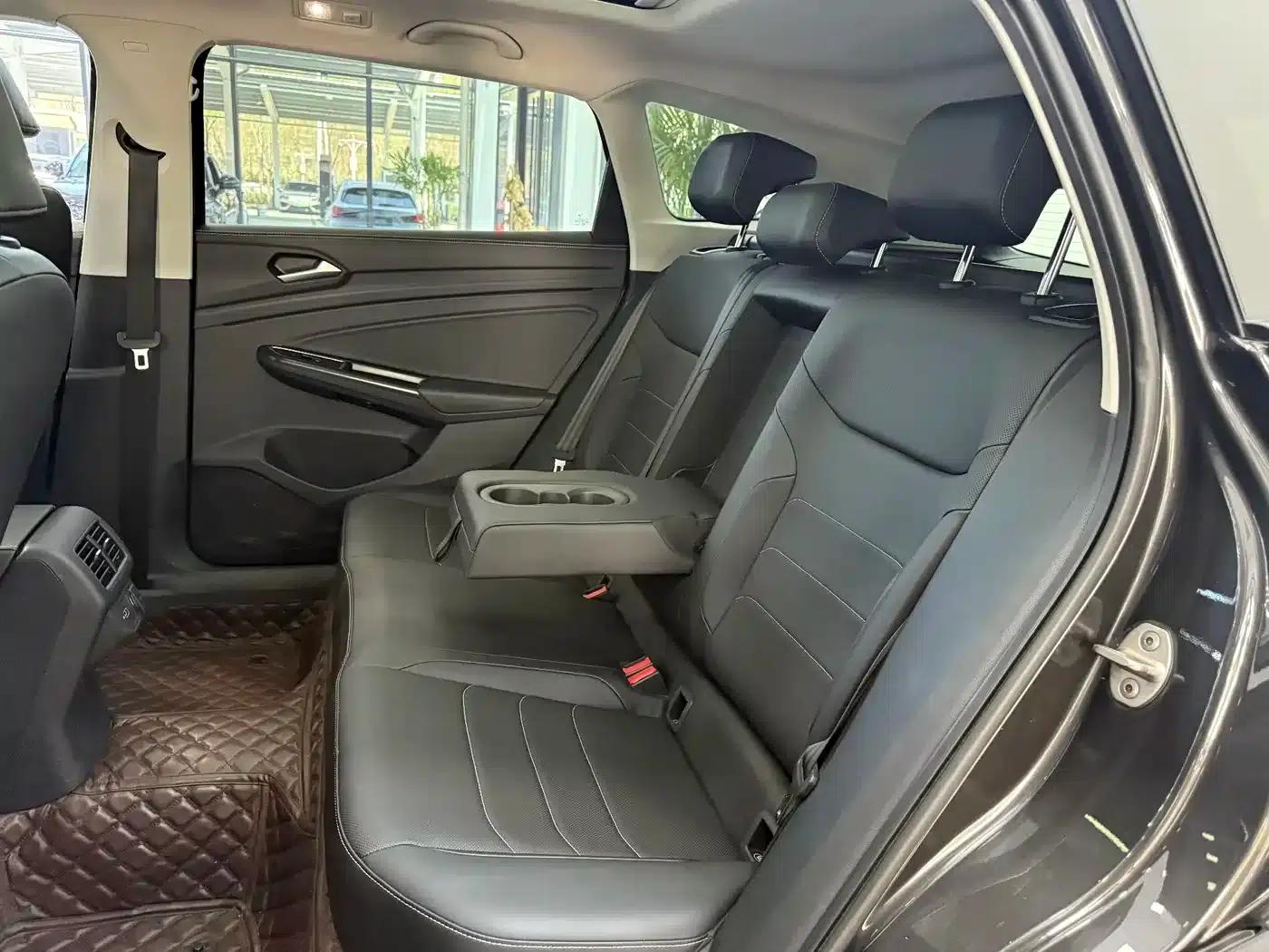 Jetta VS7 2021 Black Edition 1.4T Automatic Enjoyment Edition — миниатюра 13