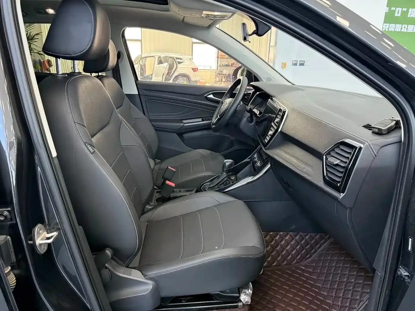 Jetta VS7 2021 Black Edition 1.4T Automatic Enjoyment Edition — миниатюра 15