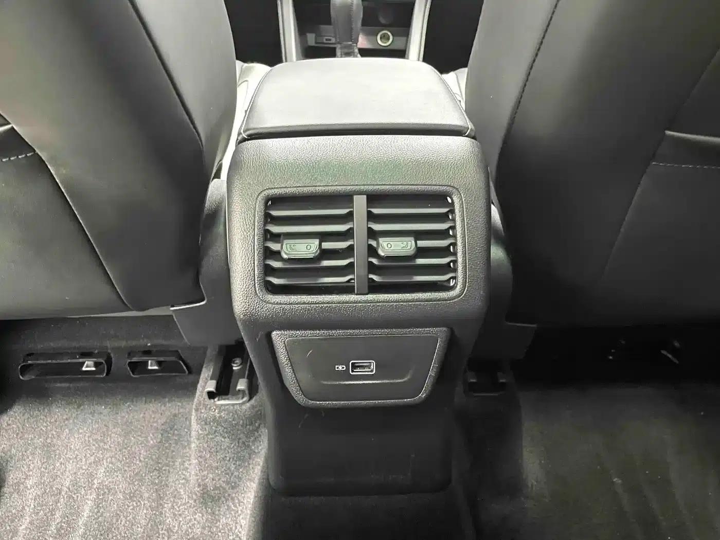 Jetta VS7 2022 280TSI Automatic High-Gloss Enjoy Edition — миниатюра 15