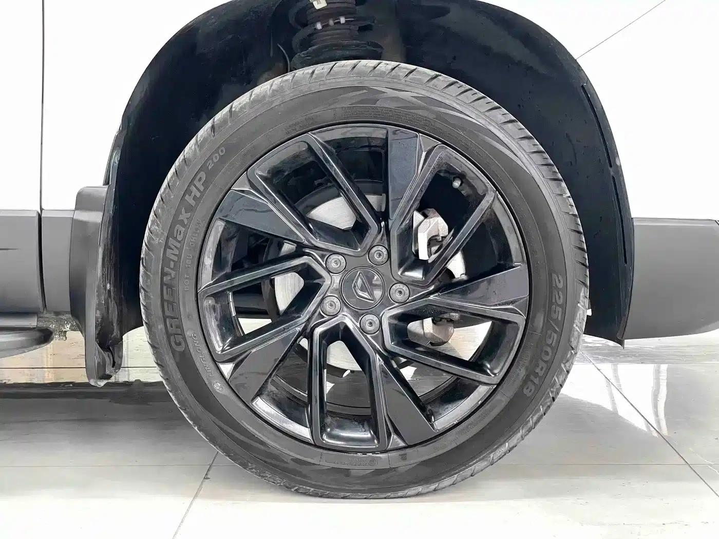 Jetta VS7 2022 280TSI Automatic High-Gloss Enjoy Edition — миниатюра 16