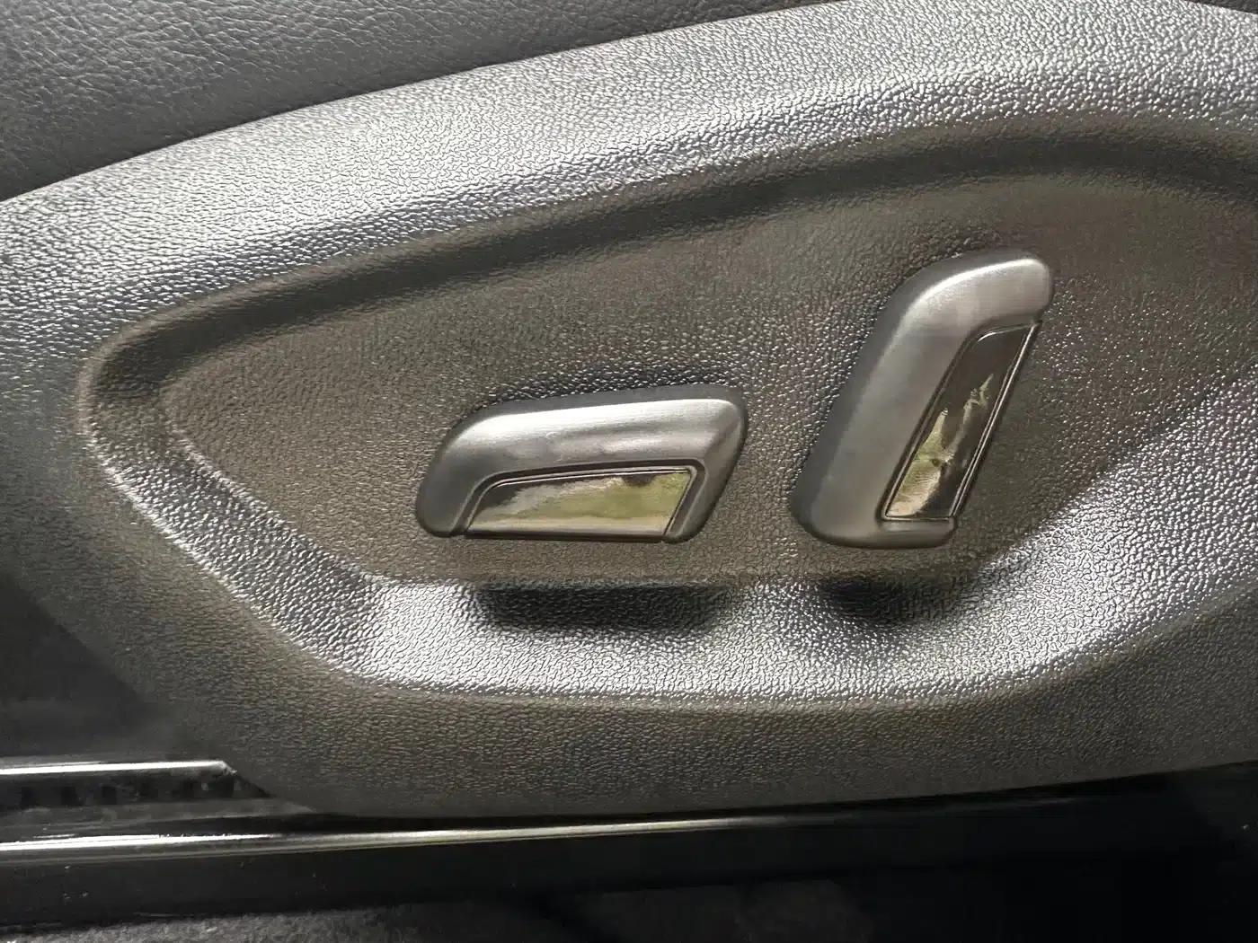 Jetta VS7 2023 280TSI Automatic Entry-Level Edition — миниатюра 11