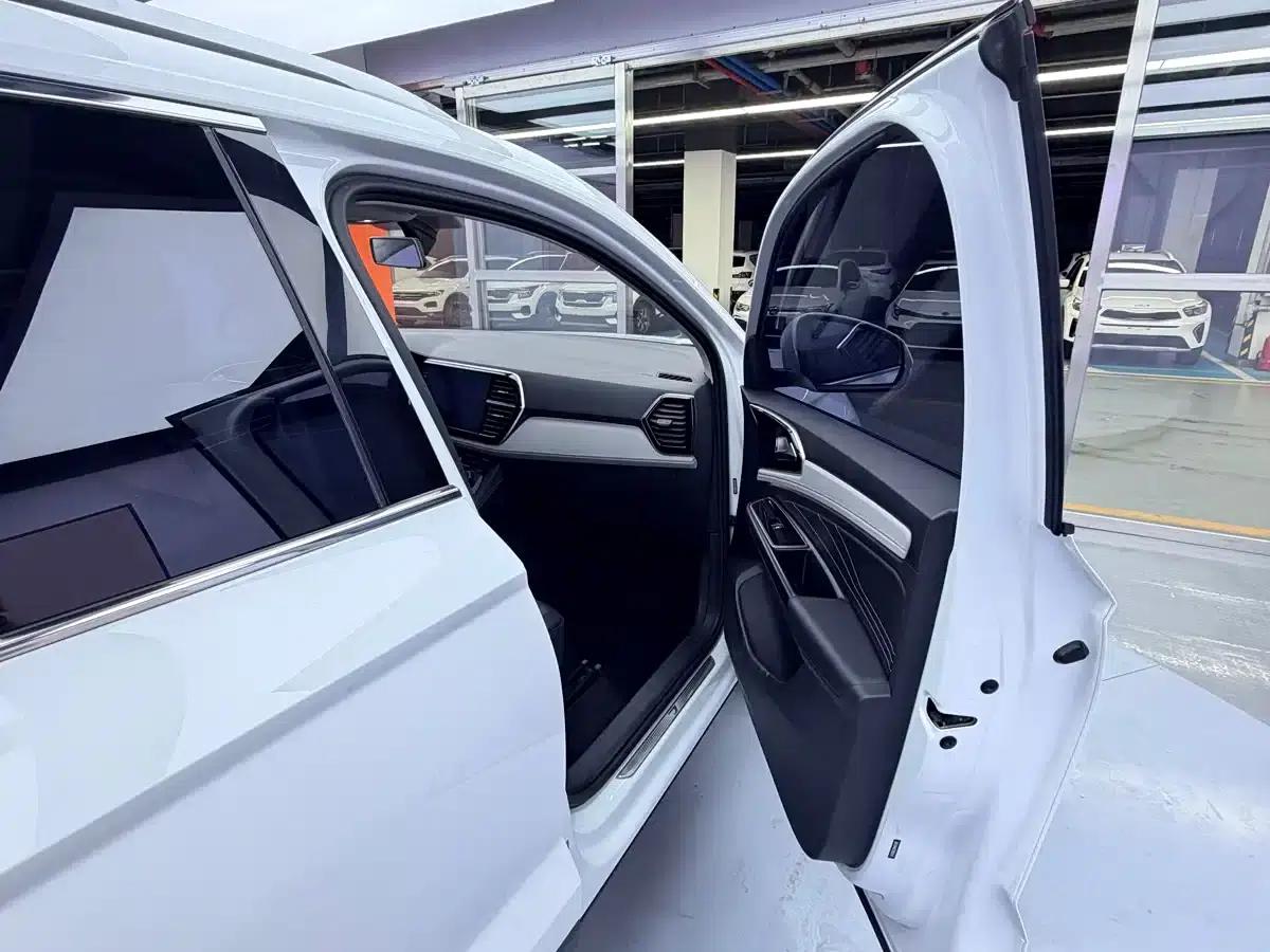 Jetta VS7 2023 280TSI Automatic Enjoy Edition — миниатюра 8