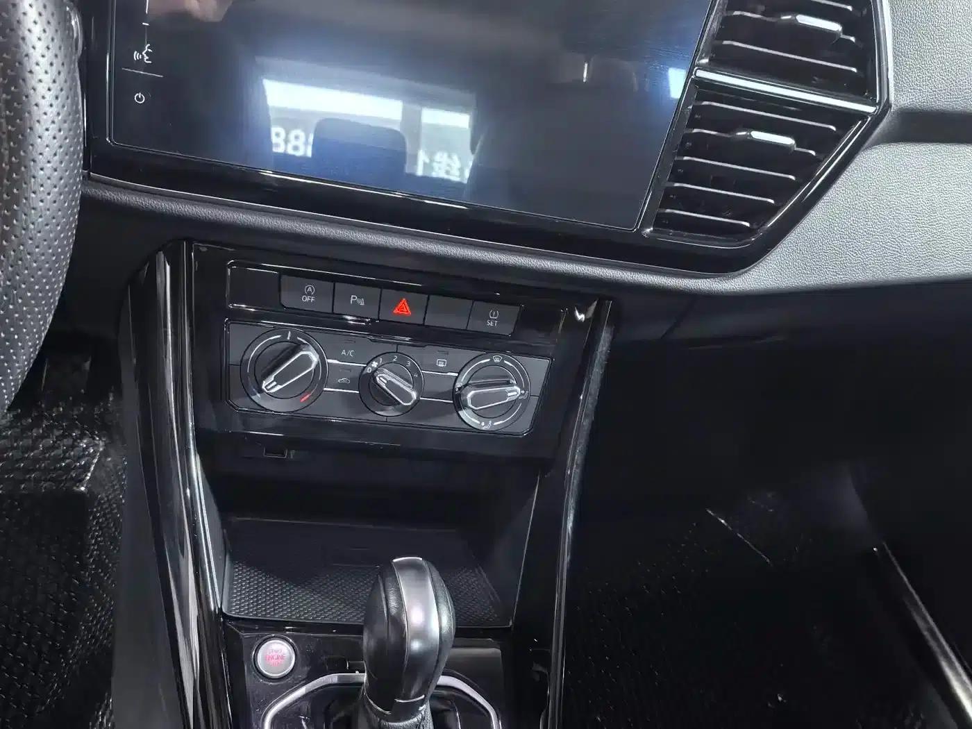 Jetta VS7 2022 Black Edition 1.4T Automatic Glory Pro — миниатюра 7