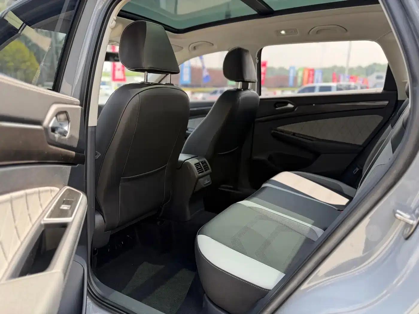 Jetta VS7 2022 1.4T Automatic Enjoy Edition Pro — миниатюра 11