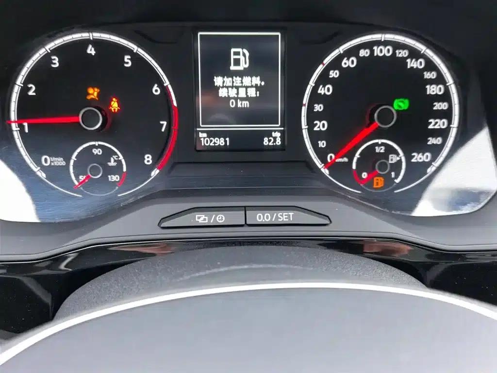 Jetta VS7 2020 1.4T Automatic Entry-Level Model — миниатюра 11