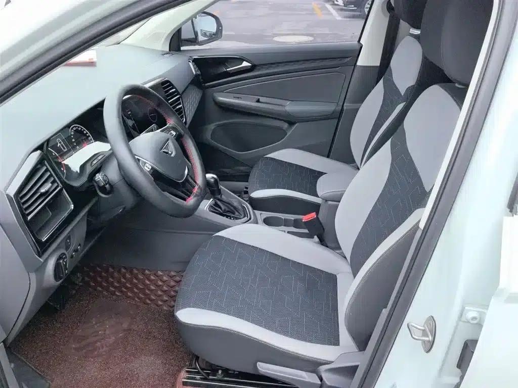 Jetta VS7 2020 1.4T Automatic Entry-Level Model — миниатюра 8