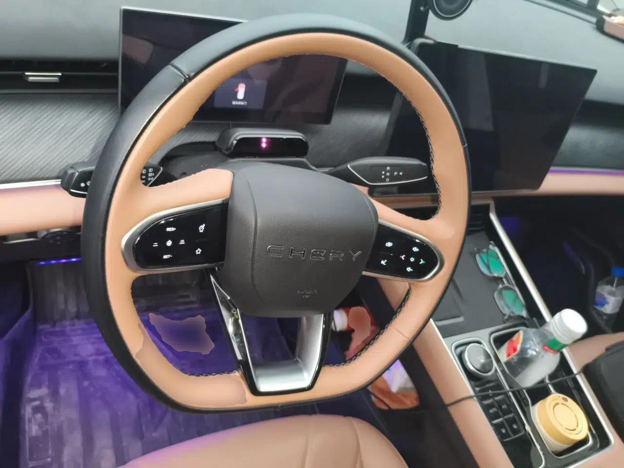 Chery Tiggo 8 L 2024 2.0T Two-Wheel Drive Prestige Version 5 Seats — миниатюра 11