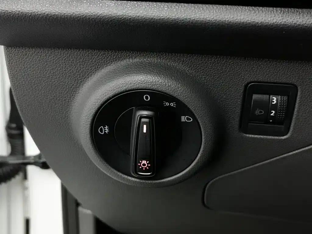 Jetta VS5 2021 280TSI Automatic Enjoyment Edition — миниатюра 21