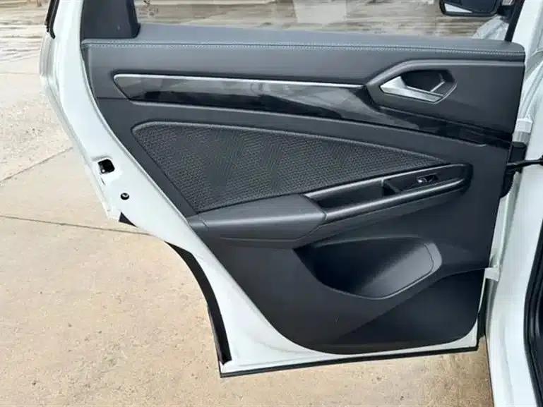 Jetta VS5 2022 280TSI Automatic High Gloss Enjoyment Edition — миниатюра 13