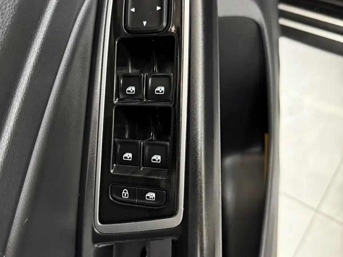 Jetta VS5 2021 280TSI Automatic Enjoyment Edition — миниатюра 18