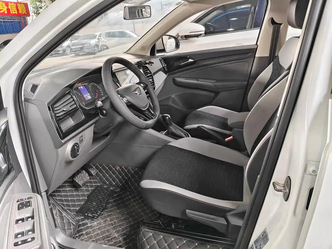Jetta VS5 2019 280TSI Automatic Entry-Level Model — миниатюра 4