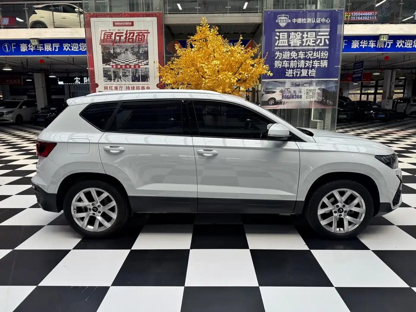 Jetta VS5 2023 280TSI Automatic Entry-Level Model — миниатюра 6