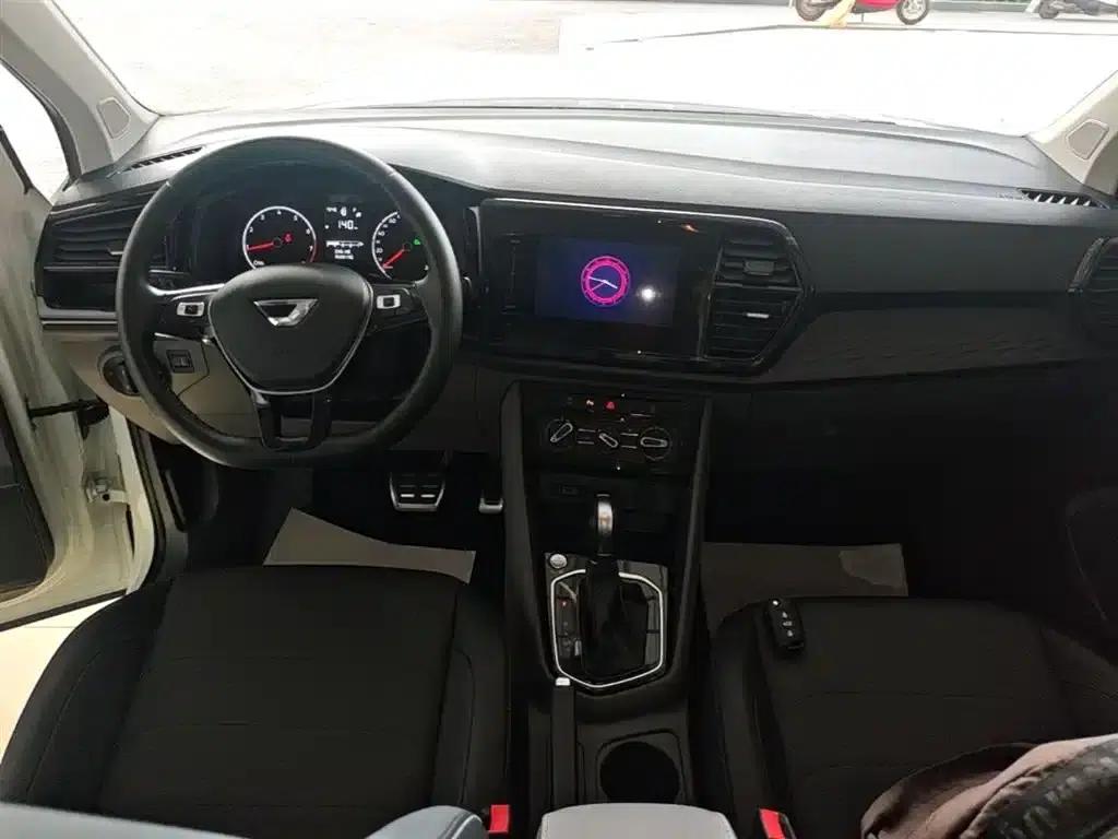 Jetta VS5 2020 280TSI Automatic 30th Anniversary Edition — миниатюра 10