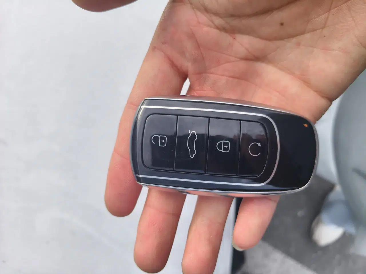 Chery Tiggo 7 PLUS 2023 Revised 1.6 TGDI DCT Flagship Edition — миниатюра 9