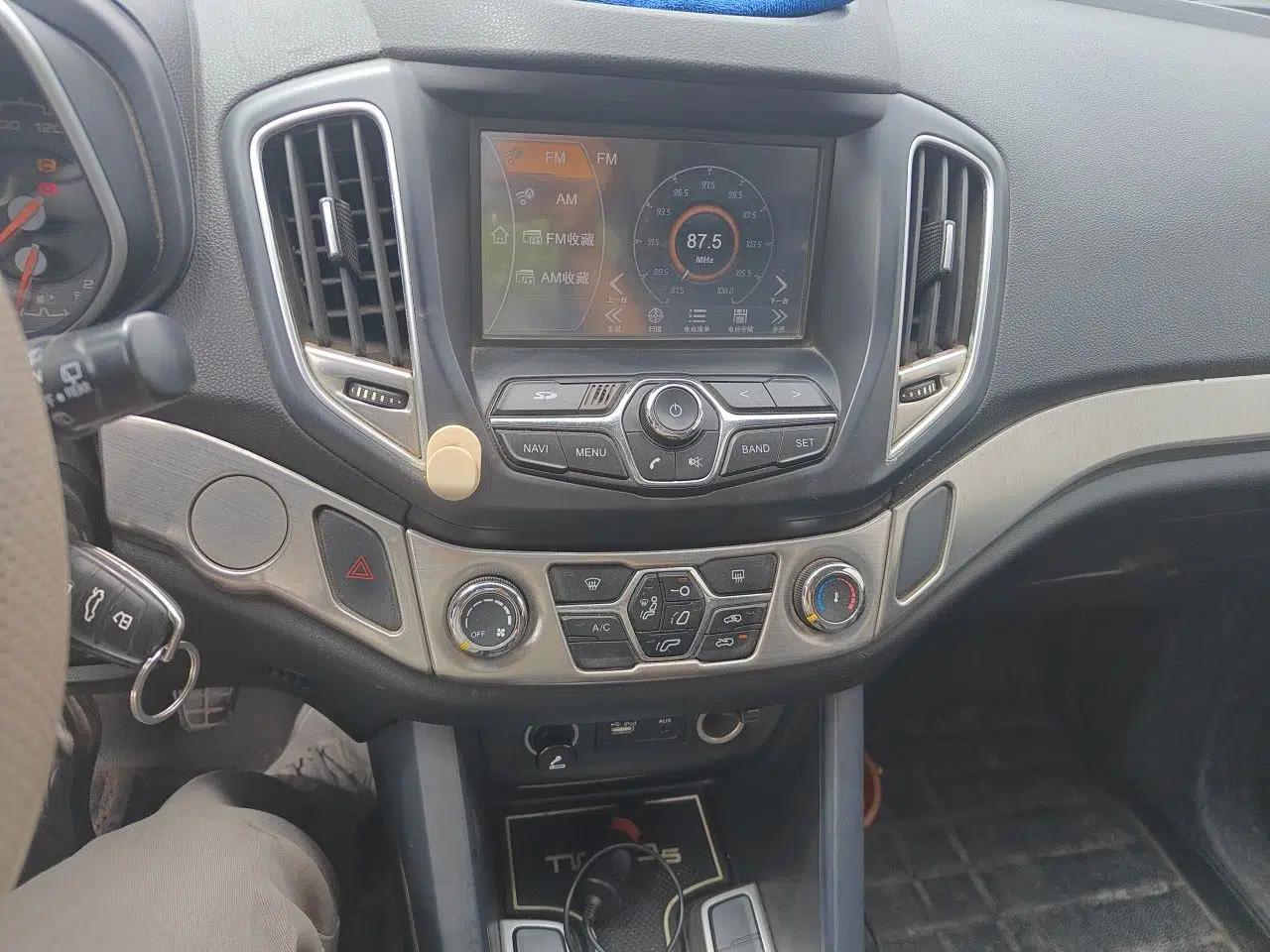 Chery Tiggo 5 2014 2.0L Manual Jia Yue Edition — миниатюра 14