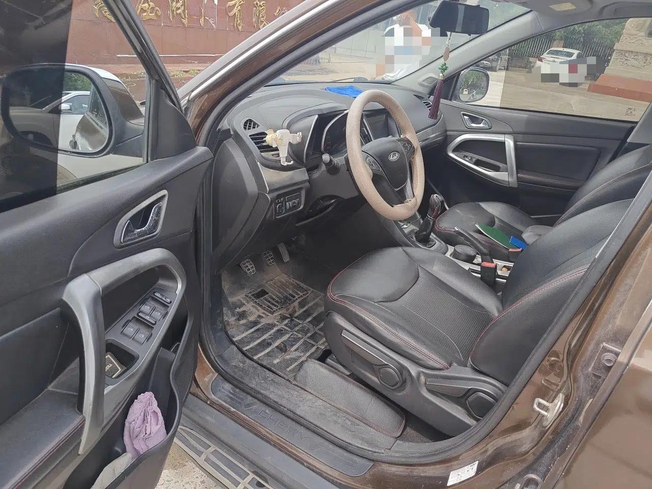 Chery Tiggo 5 2014 2.0L Manual Jia Yue Edition — миниатюра 17