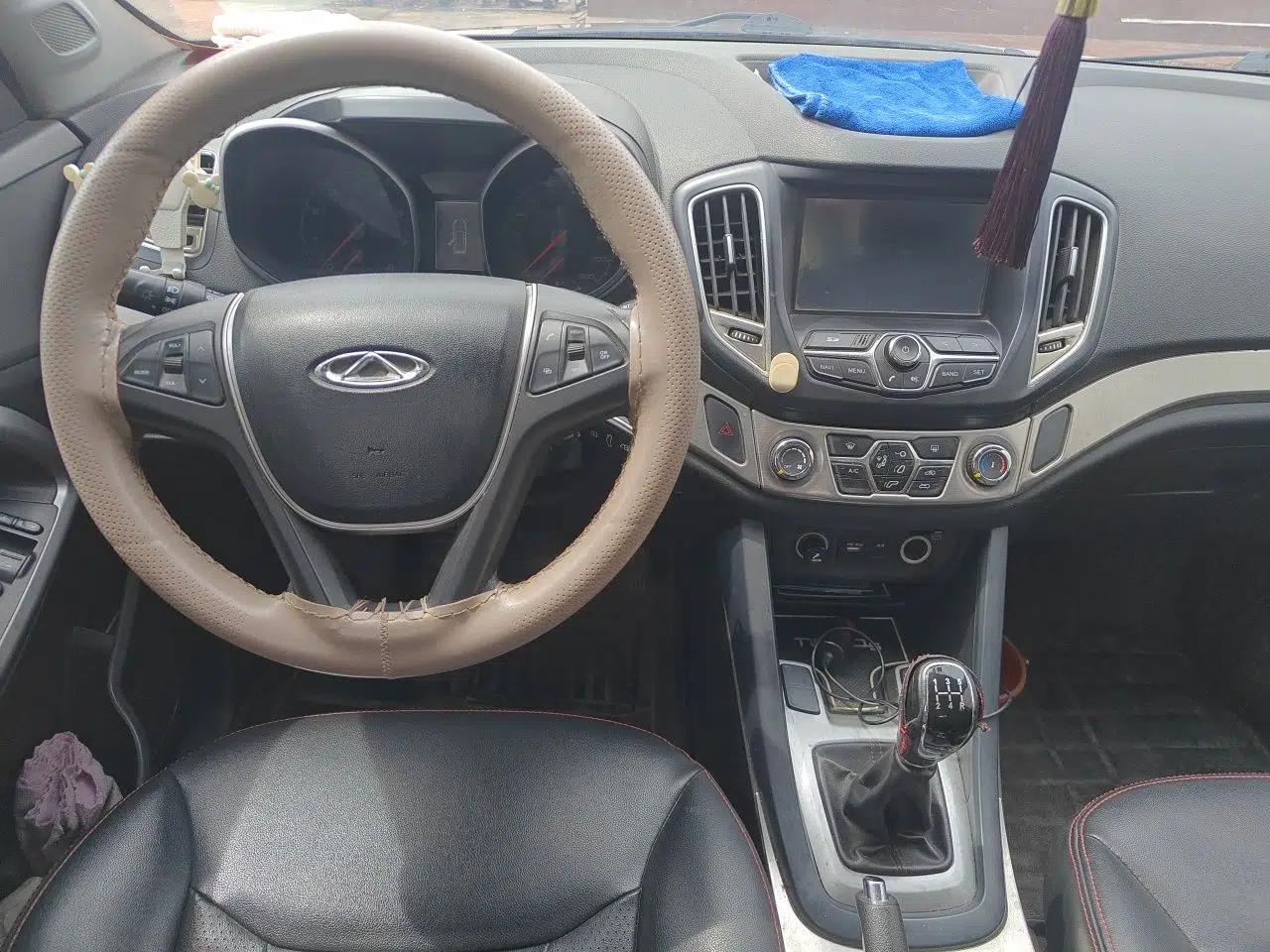 Chery Tiggo 5 2014 2.0L Manual Jia Yue Edition — миниатюра 10