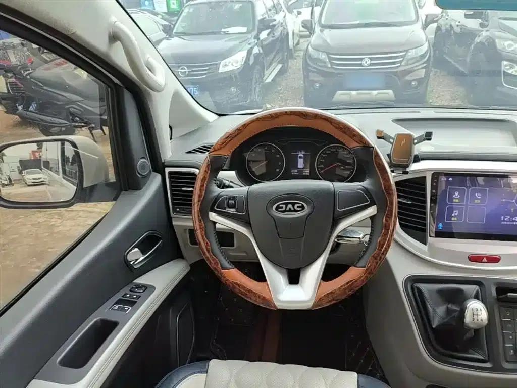 Refine M4 2021 2.0L Manual Business Edition — миниатюра 11