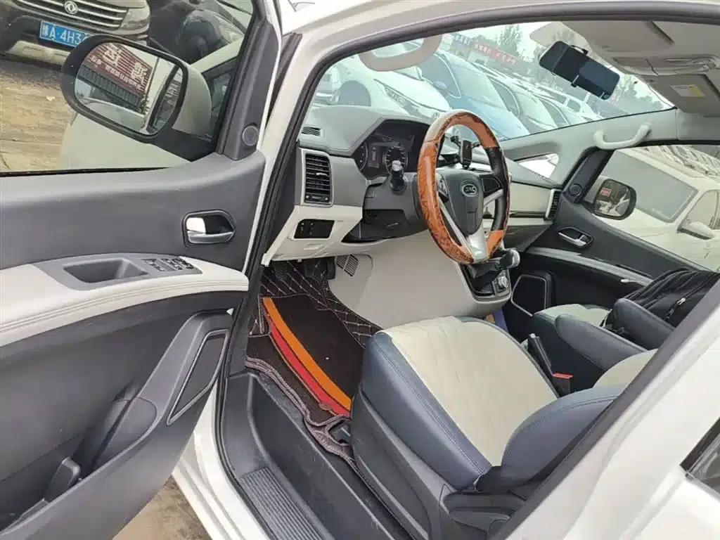 Refine M4 2021 2.0L Manual Business Edition — миниатюра 16